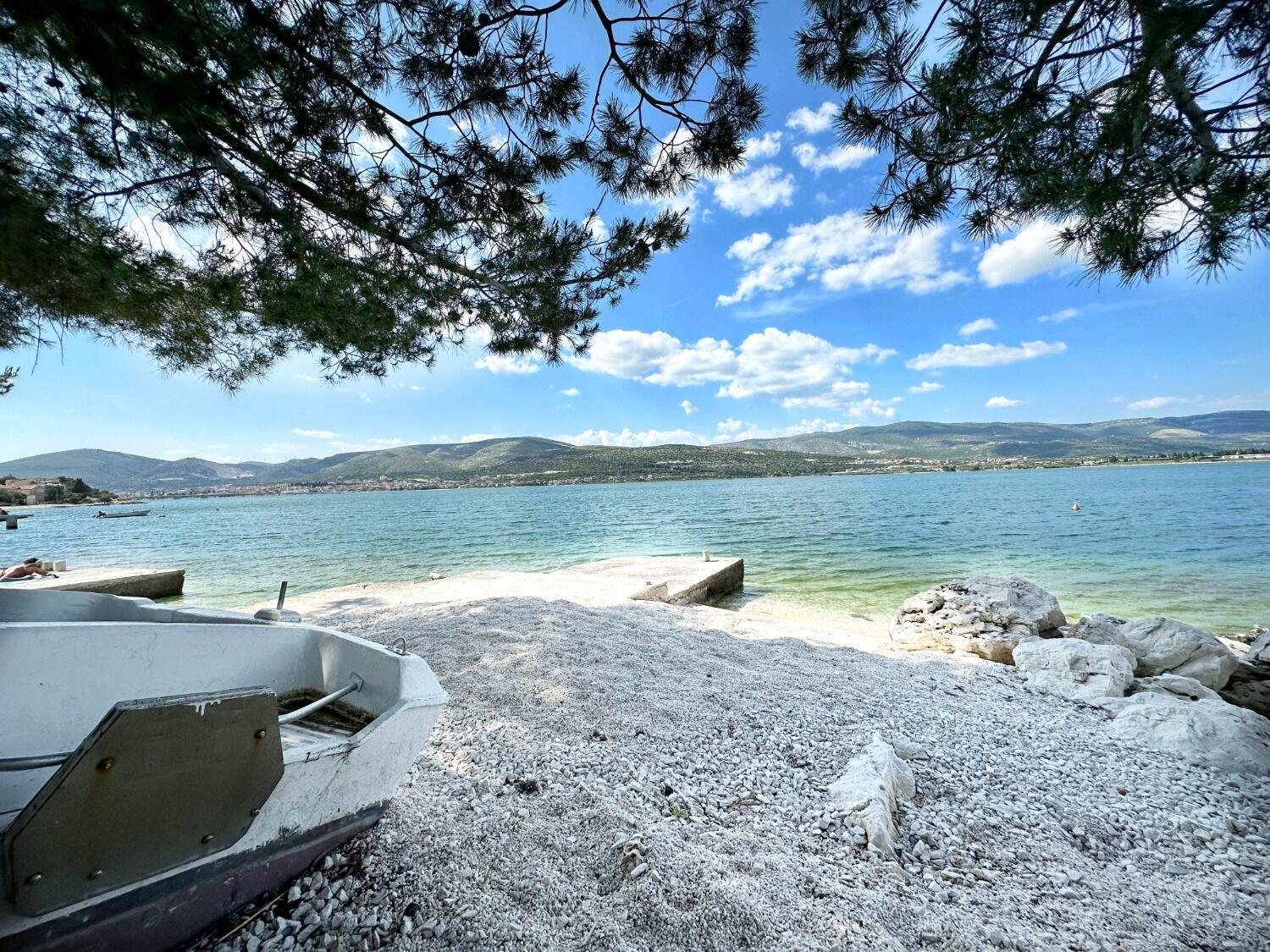 Apartments Vini Trogir Exteriör bild